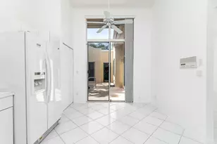 17282 Bermuda Village Dr, Boca Raton, FL 33487 - Photo 10
