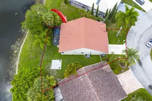 11140 Lakeaire Cir, Boca Raton, FL 33498 - Photo 8