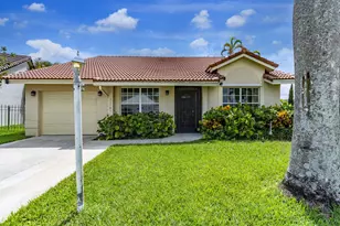 11140 Lakeaire Cir, Boca Raton, FL 33498 - Photo 2