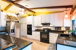 3333 SE Fairway E, Stuart, FL 34997 - Photo 28