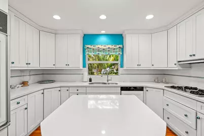 627 Solar Isle Drive, Fort Lauderdale, FL 33301 - Photo 22