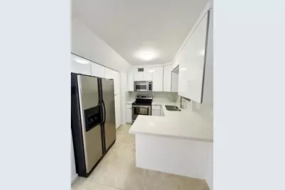 1701 W 42nd Place #43, Hialeah, FL 33012 - Photo 6