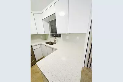 1701 W 42nd Place #43, Hialeah, FL 33012 - Photo 12