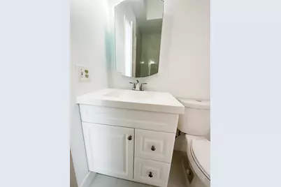 1701 W 42nd Place #43, Hialeah, FL 33012 - Photo 16