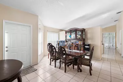 6179 Savannah Way, Lake Worth, FL 33463 - Photo 4
