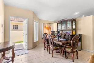 6179 Savannah Way, Lake Worth, FL 33463 - Photo 2