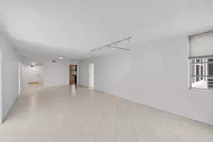 802 Cypress Grove Ln, Pompano Beach, FL 33069 - Photo 16