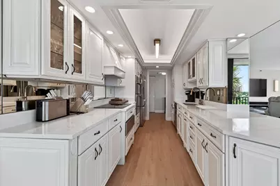 1300 Jimmy Buffett Mem Highway #318, Palm Beach, FL 33480 - Photo 14