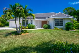 4185 SE Fairway Ct, Stuart, FL 34997 - Photo 1