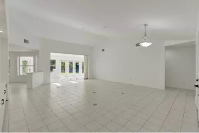 4185 SE Fairway Court, Stuart, FL 34997 - Photo 10