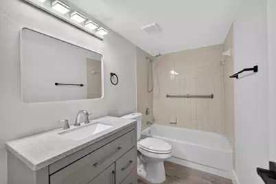 2517 S 17th Street #103, Fort Pierce, FL 34982 - Photo 6