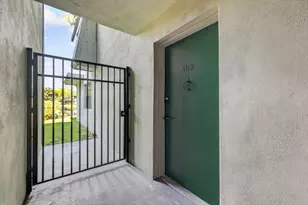 2517 S 17th St, Fort Pierce, FL 34982 - Photo 4