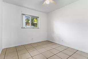 709 SW 13th Ave, Fort Lauderdale, FL 33312 - Photo 14