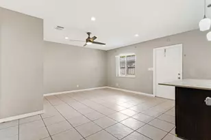 709 SW 13th Ave, Fort Lauderdale, FL 33312 - Photo 12