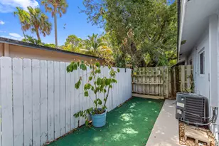 709 SW 13th Ave, Fort Lauderdale, FL 33312 - Photo 18