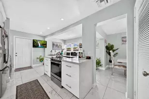 7961 N Normandy St, Miramar, FL 33023 - Photo 14