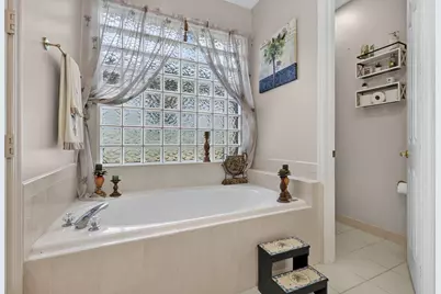 9106 Bay Point Circle, West Palm Beach, FL 33411 - Photo 30