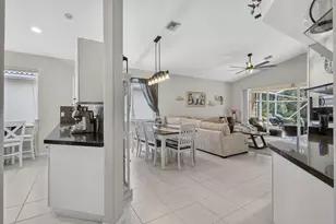 9106 Bay Point Cir, West Palm Beach, FL 33411 - Photo 12