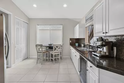9106 Bay Point Circle, West Palm Beach, FL 33411 - Photo 14