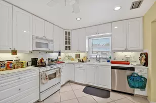 782 Nantucket Cir, Lake Worth, FL 33467 - Photo 1
