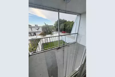 3904 SW 67th Way, Davie, FL 33314 - Photo 2