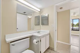 1010 Green Pine Blvd, West Palm Beach, FL 33409 - Photo 24