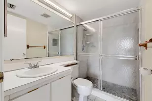 1010 Green Pine Blvd, West Palm Beach, FL 33409 - Photo 18