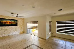 213 Talia Cir, Palm Springs, FL 33461 - Photo 4