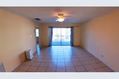 236 Castlewood Drive #202, North Palm Beach, FL 33408 - Photo 4