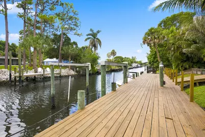 26 SW Cabana Point Circle, Stuart, FL 34994 - Photo 4