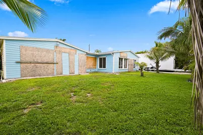 26 SW Cabana Point Circle, Stuart, FL 34994 - Photo 10