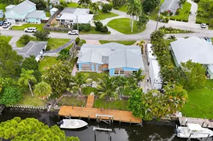 26 SW Cabana Point Cir, Stuart, FL 34994 - Photo 2
