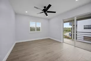 29 Burgundy Dr, Delray Beach, FL 33484 - Photo 12