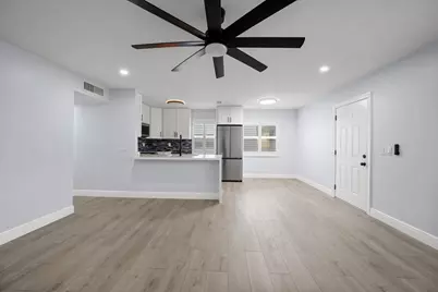 29 Burgundy Drive #A, Delray Beach, FL 33484 - Photo 6