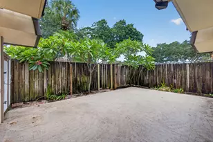 518 5th Ct, Palm Beach Gardens, FL 33410 - Photo 8