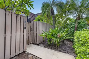 518 5th Ct, Palm Beach Gardens, FL 33410 - Photo 6