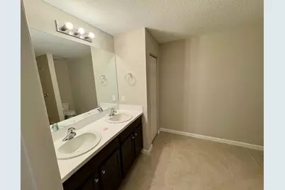 202 SW Aldoro Place, Port Saint Lucie, FL 34953 - Photo 12