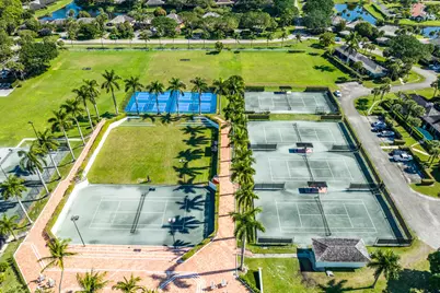 2312 Las Casitas Drive, Wellington, FL 33414 - Photo 20