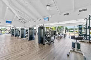 2312 Las Casitas Dr, Wellington, FL 33414 - Photo 8