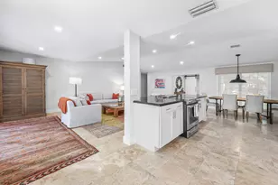 2312 Las Casitas Dr, Wellington, FL 33414 - Photo 32