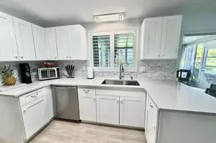 3788 Shadberry Ct, Port Saint Lucie, FL 34952 - Photo 4