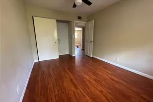 5614 Blueberry Ct, Lauderhill, FL 33313 - Photo 10