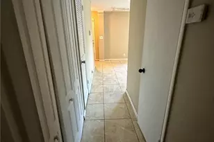 5614 Blueberry Ct, Lauderhill, FL 33313 - Photo 24