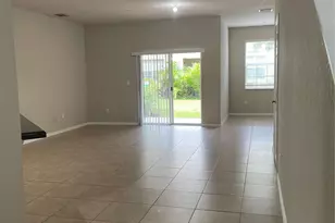 9076 Preston Pl, Tamarac, FL 33321 - Photo 10