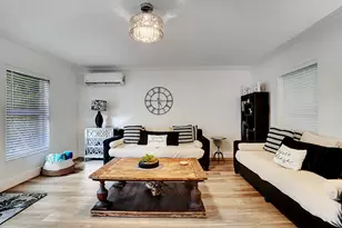 311 SE 3rd Ave, Delray Beach, FL 33483 - Photo 8