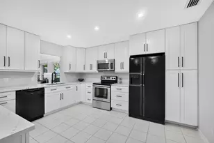 6170 Brandon St, Palm Beach Gardens, FL 33418 - Photo 26