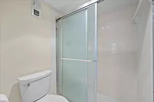 5440 N Ocean Dr, Singer Island, FL 33404 - Photo 26
