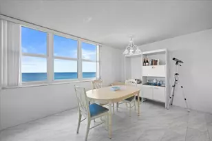 5440 N Ocean Dr, Singer Island, FL 33404 - Photo 10