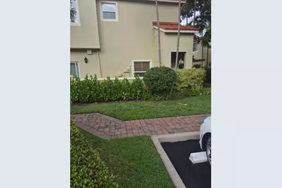 141 Monterey Bay Drive, Boynton Beach, FL 33426 - Photo 2