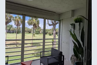 907 Cypress Terrace #205, Pompano Beach, FL 33069 - Photo 16